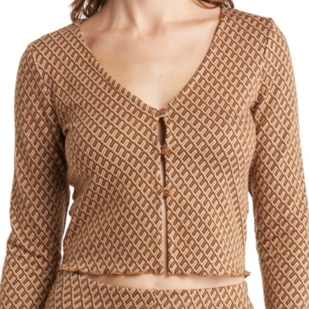 Elodie Retro Geometric Print Long Sleeve Crop Top Festival Streetwear Size S